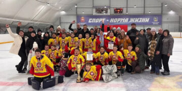 Сосновские хоккеисты стали лидерами юношеских турниров Челябинской области