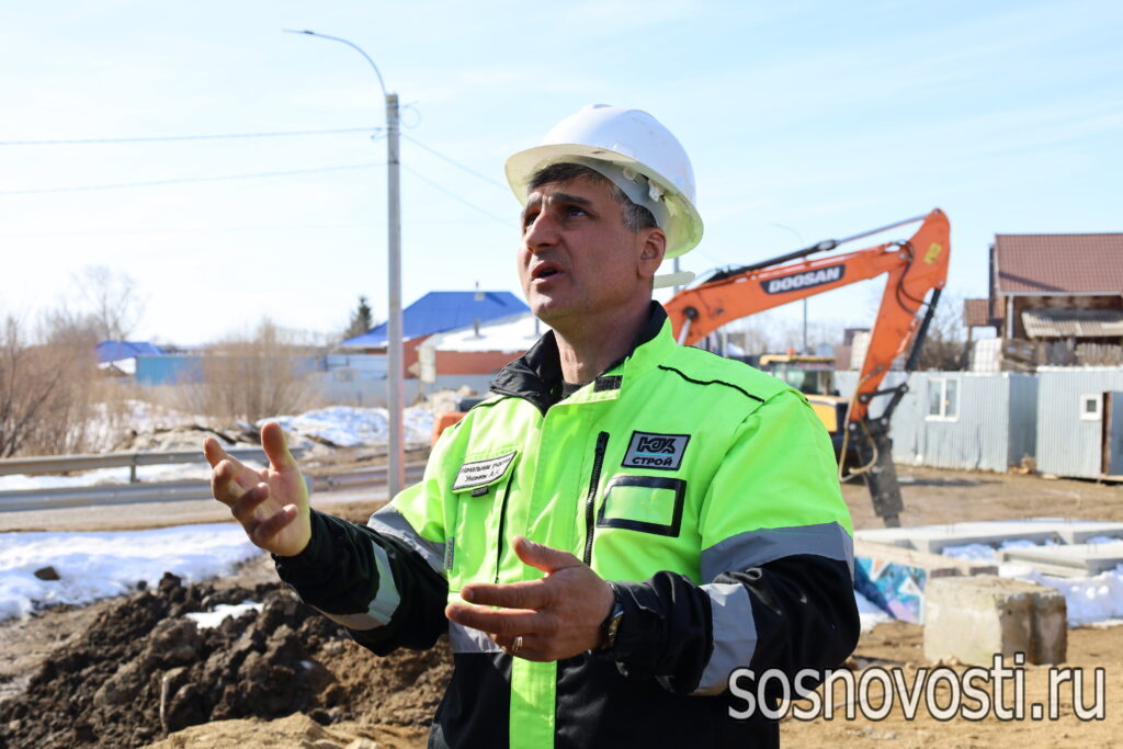 В Есаульском смонтировали балки на опоры нового моста