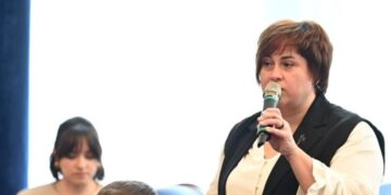 Губернатор встретился с руководителями общественных приёмных