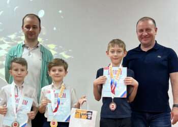 Юные спортсмены выступили в первом туре Школьной лиги шашек