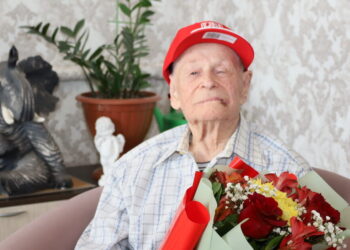 Ветерану Великой Отечественной войны Леониду Невзорову исполнилось 102 года