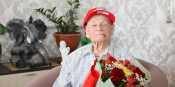 Ветерану Великой Отечественной войны Леониду Невзорову исполнилось 102 года