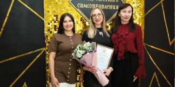 Представители местного самоуправления получили награды в свой профессиональный праздник