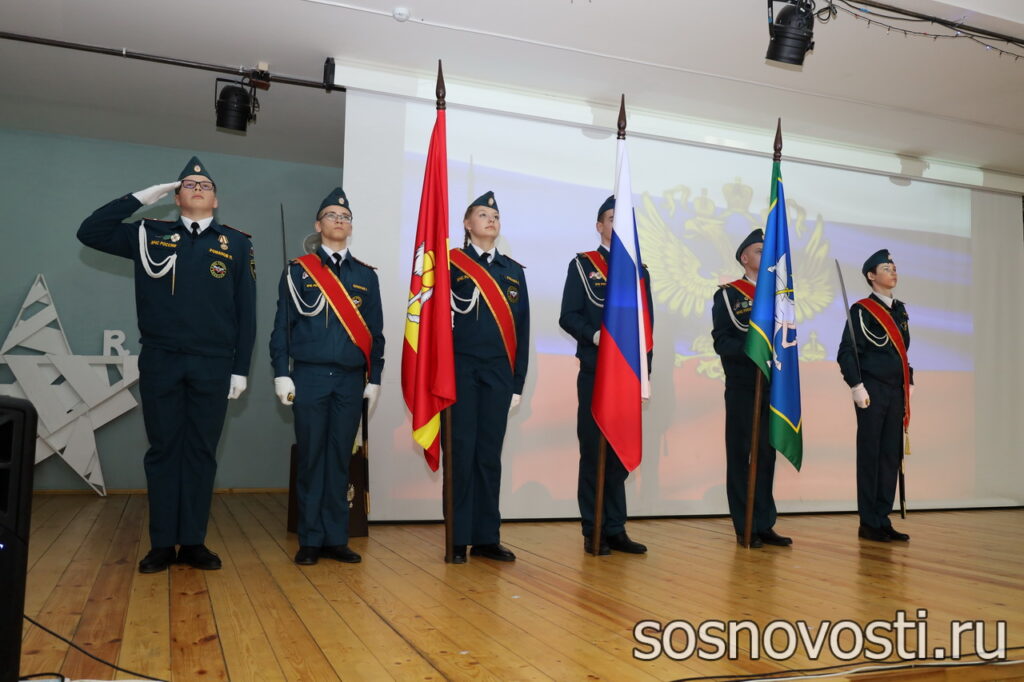 В Есаульской школе все в камуфляже: проходит военно-патриотическая игра "Зарница"
