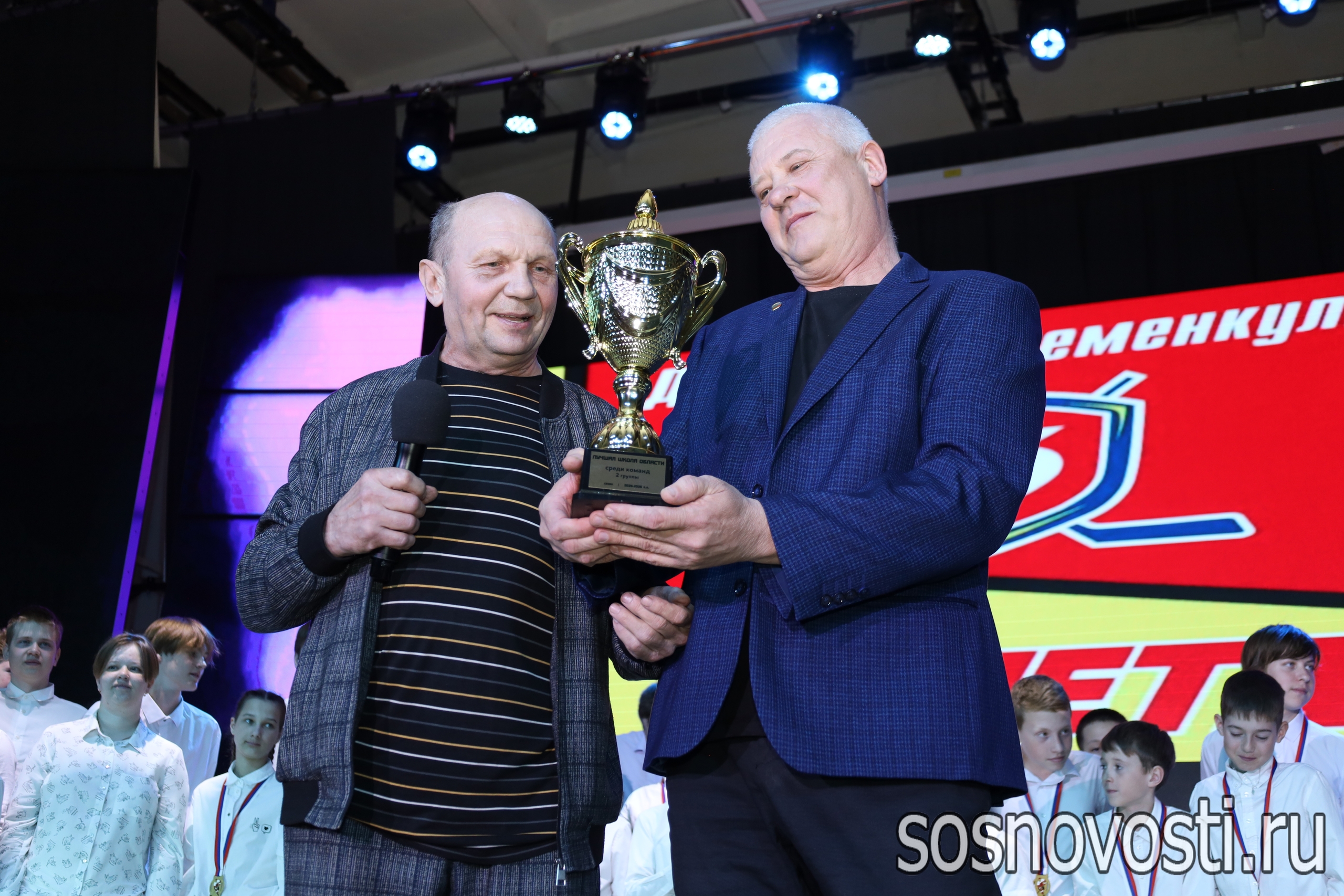 Спортивная школа Сосновского округа стала лучшей хоккейной школой региона