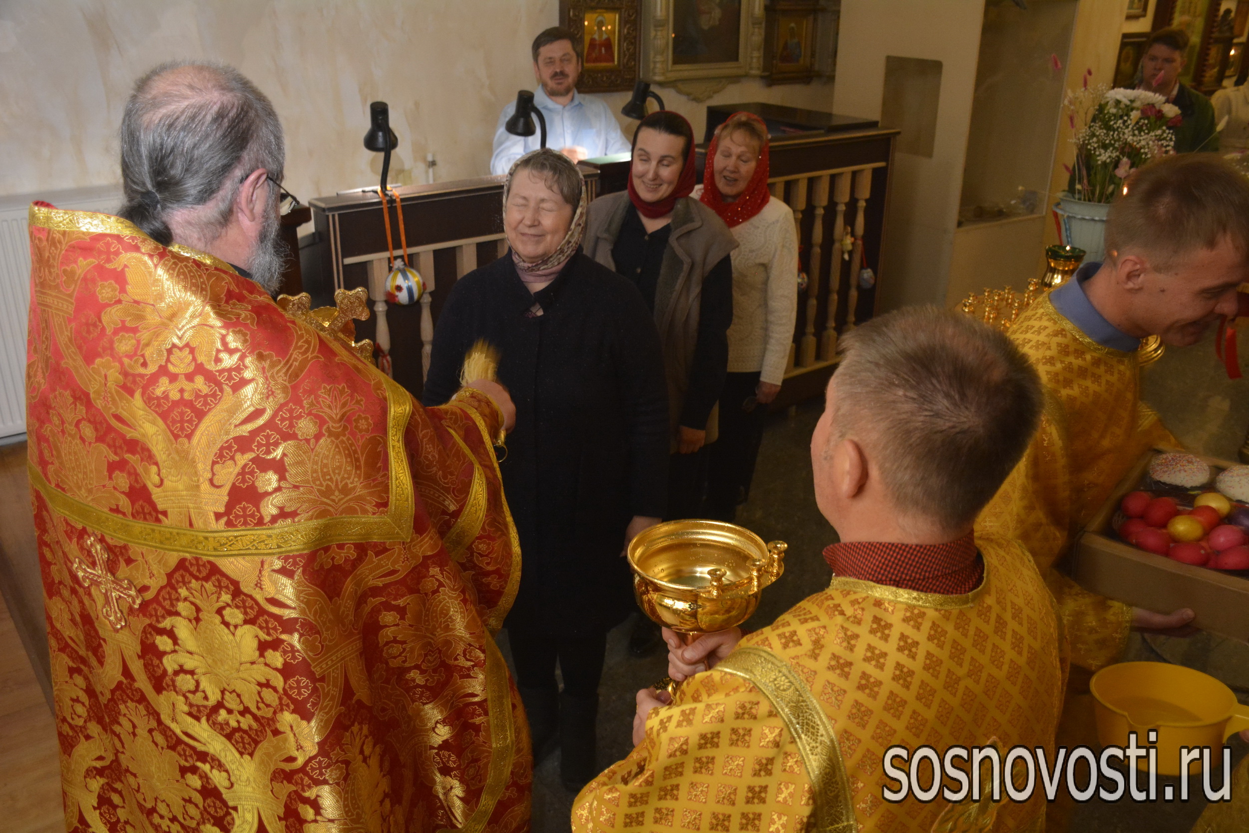 В Свято-Троицком храме прошла Пасхальная литургия