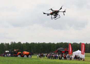 Первый сезон с агродронами: сосновские хозяйства интересуются беспилотниками