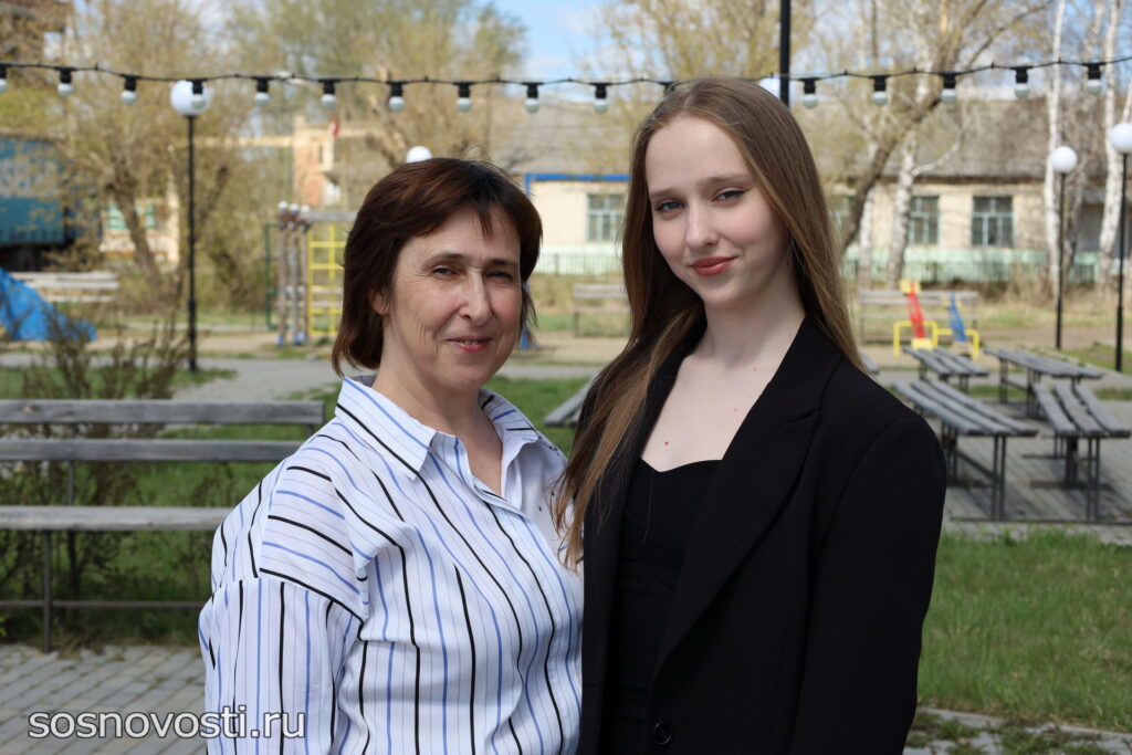 В Сосновском округе наградили лучших учеников