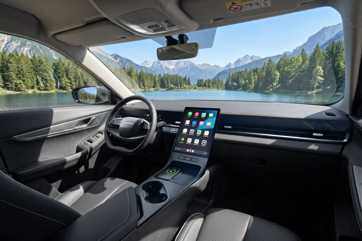 Jaecoo J6 или Range Rover Evoque: умный выбор без компромиссов