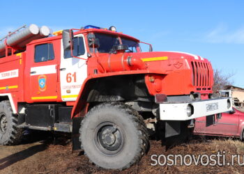 На Западном обходе Челябинска загорелся автомобиль