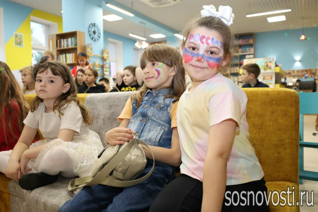 Что происходит в Центральной библиотеке села Долгодеревенского этой ночью?