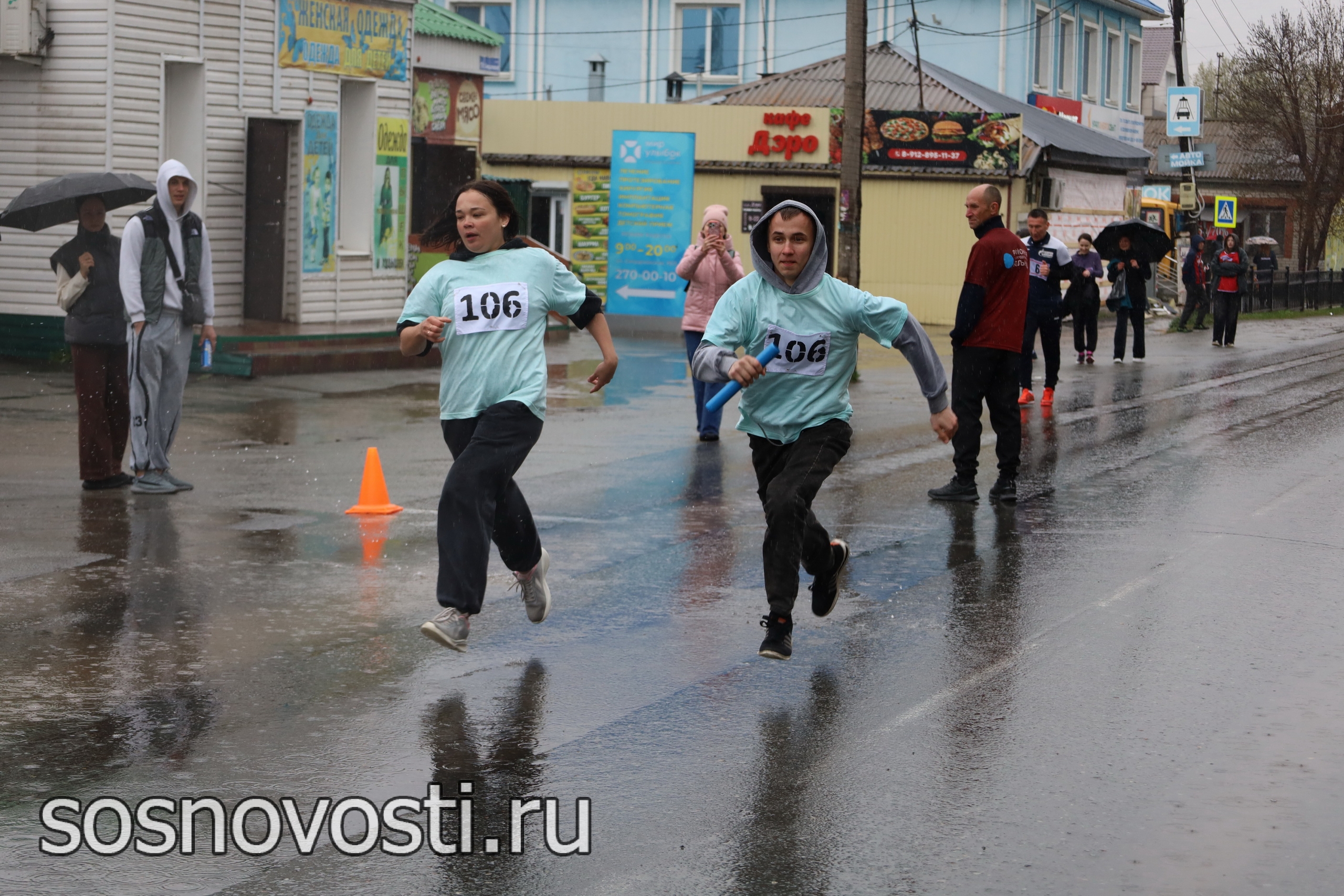 В Сосновском округе прошла традиционная легкоатлетическая эстафета
