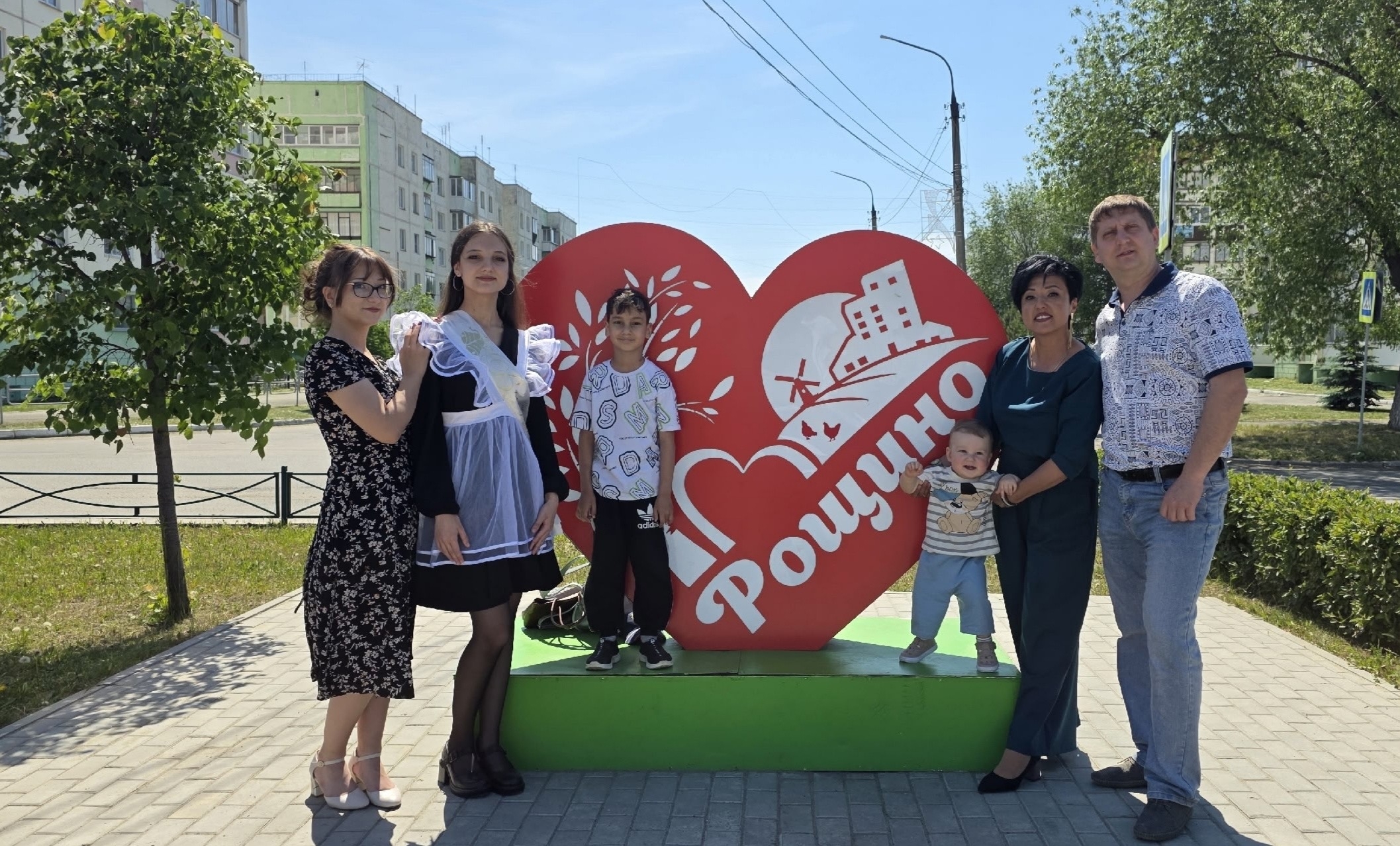 Какие профессии сегодня выбирают выпускники: мнение школьников и родителей из Сосновского округа