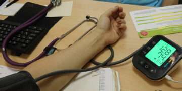 Как попасть к врачу в праздники