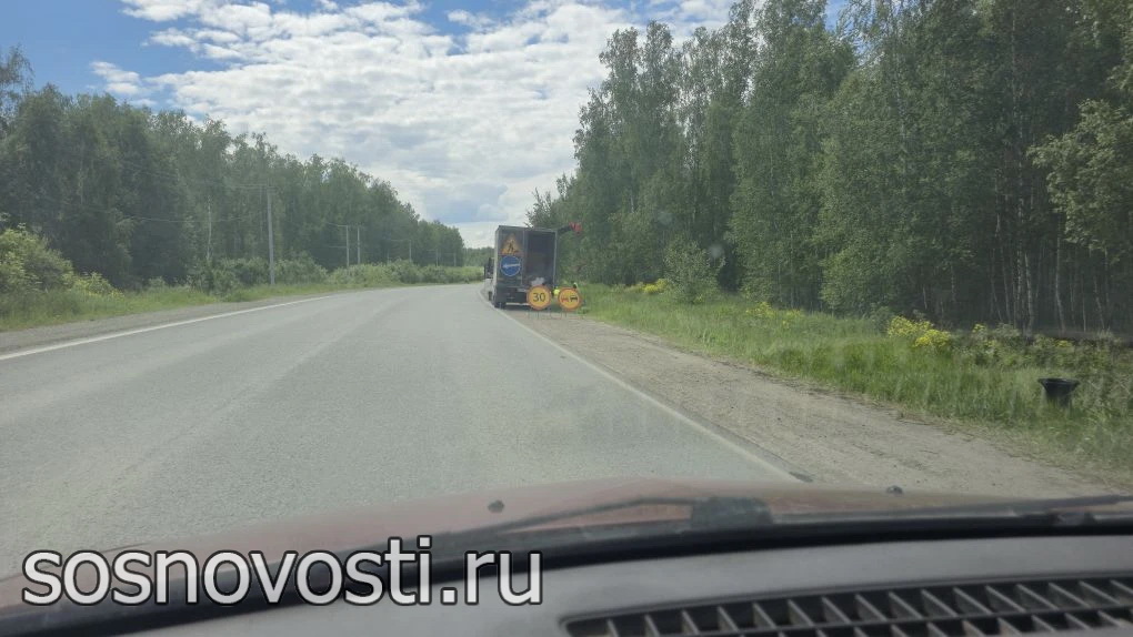 В Долгодеревенском смонтируют дорожное освещение на южном и северном въездах