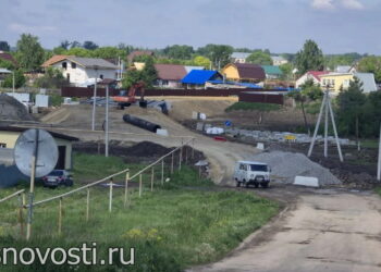 К новому мосту в Есаульском сделали дорожные насыпи.
