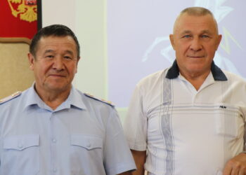 Сотрудников и ветеранов ГАИ отметили к юбилею службы
