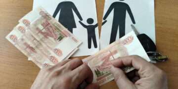 Космический долг и проданный телефон: алиментщик рискует оказаться в тюрьме