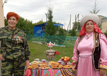 Артисты и волонтеры объединились для поддержки бойцов