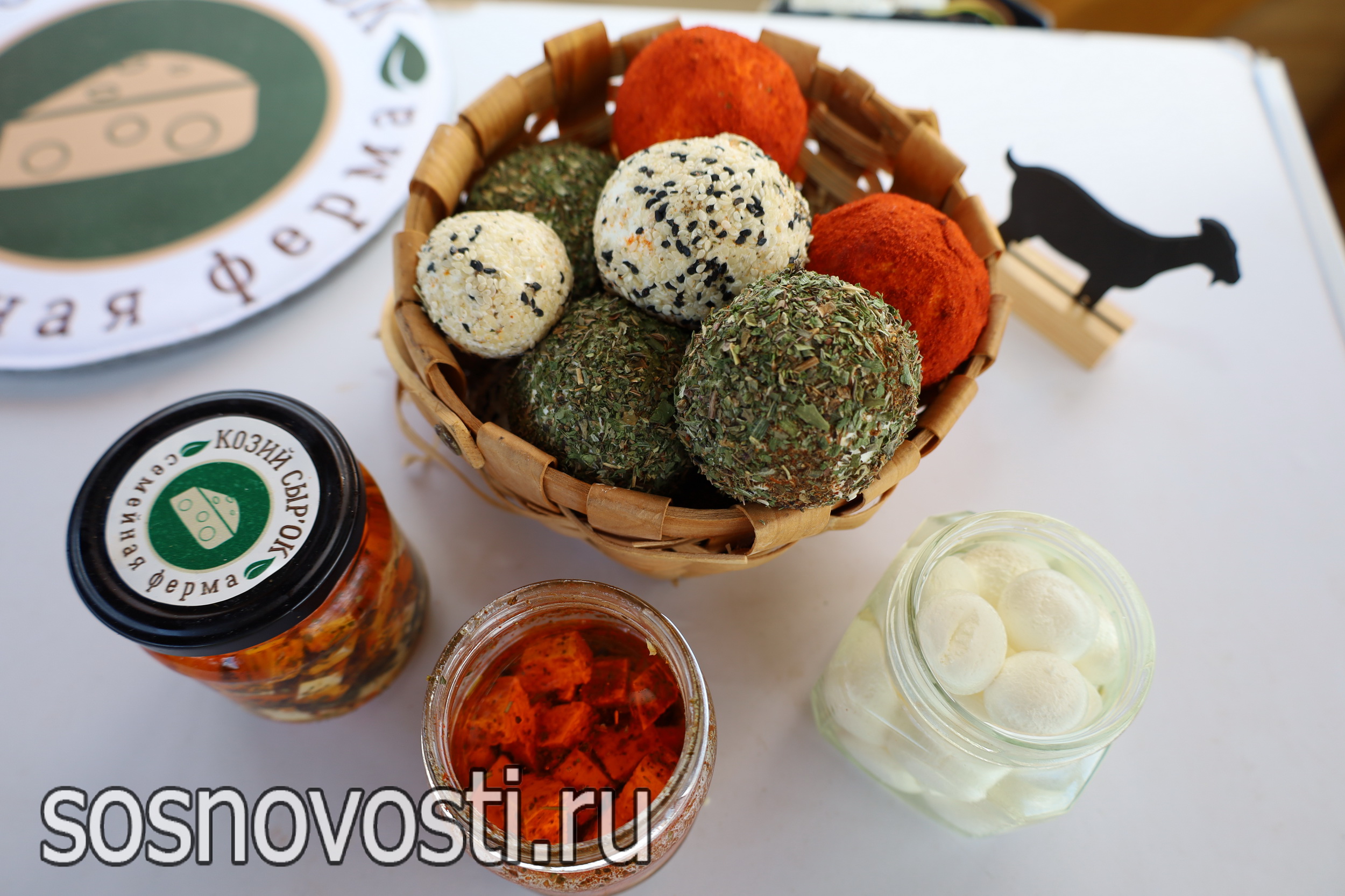 Многодетная семья из Трубного занимается сыроделием