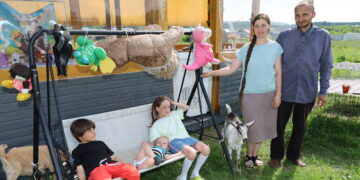 Многодетная семья из Трубного занимается сыроделием