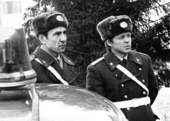 Как появился первый светофор в Долгой и почему водитель из Казахстана стал героем дня