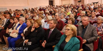 Заметные перемены: Евгений Ваганов встретился с жителями Рощино, Красного поля и Есаульского