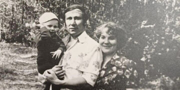 Сломанный станок и девушка с токарного участка: с чего началась история семьи Саламатиных